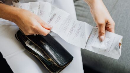 여행 면세 쇼핑, “환급 가능” 문구만 믿고 사면 생기는 차이—영수증 처리와 출국 전 필수 체크