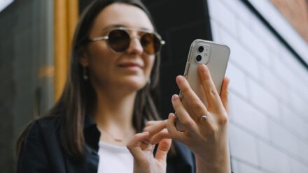해외 eSIM 개통이 계속 실패할 때 먼저 볼 것, QR·유심 사이즈보다 설정 순서가 갈리는 포인트