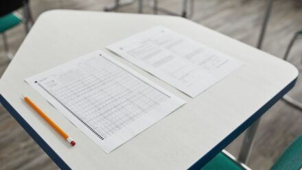 영어 듣기 시험에서 보기 선택 전 스크립트 확인 체크리스트